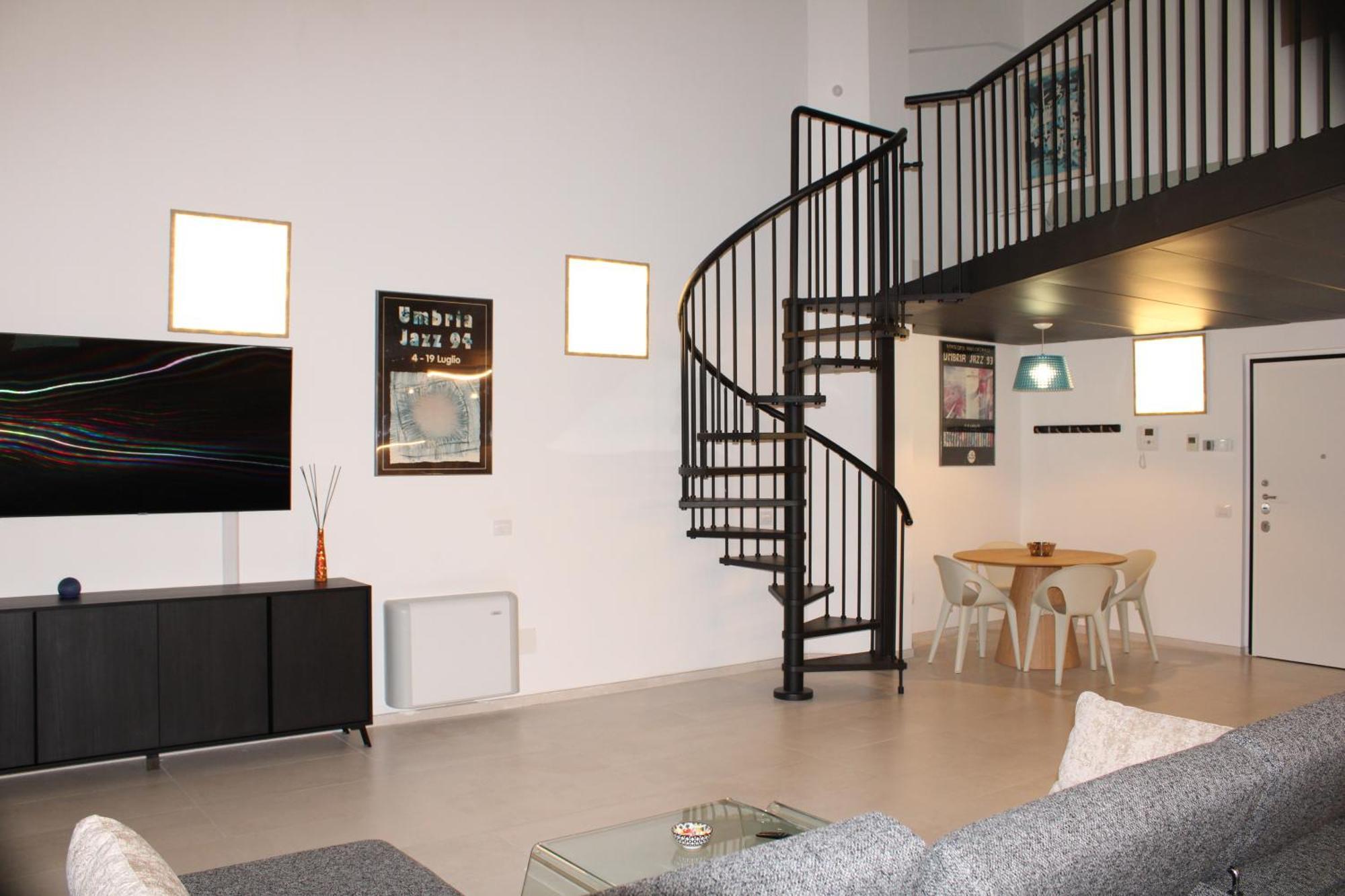 Milan Space Loft - Apartment Close To M5 Subway - Free Parking - Sky & Netflix Tv エクステリア 写真